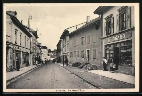 AK Vallorbe, La Grand` Rue avec Cinema Palace et Hotel des Familles
