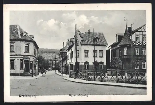 AK Kreiensen, Bahnhofstrasse mit Geschäft Carl Nienstedt