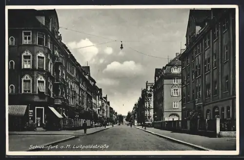 AK Schweinfurt a. M., Blick in die Luitpoldstrasse