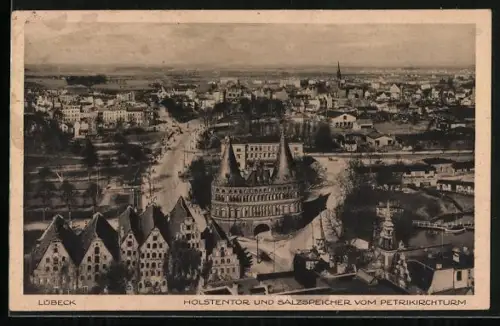 AK Lübeck, Holstentor, Salzspeicher, Petrikirchturm