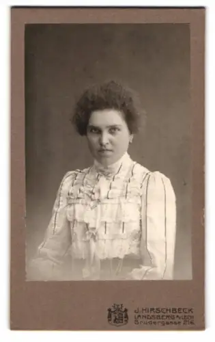 Fotografie J. Hirschbeck, Landsberg am Lech, Brudergasse 216, Porträt einer jungen Frau