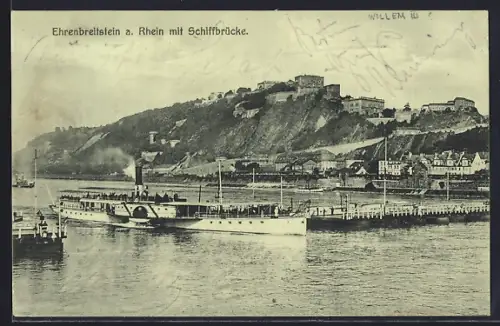 AK Ehrenbreitstein a. Rhein, Uferpartie mit Schiffbrücke