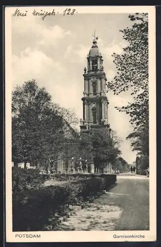 AK Potsdam, Garnisonkirche mit Strasse