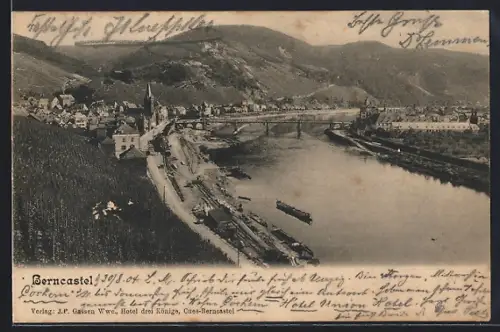 AK Berncastel, Stadtansicht, Moselbrücke, Weinberge