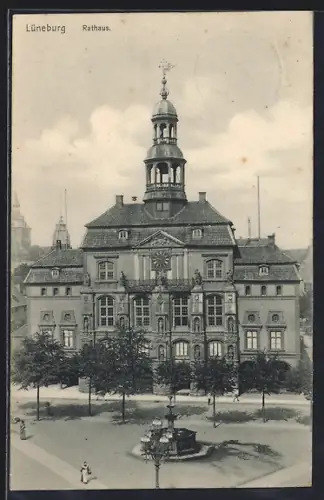 AK Lüneburg, Rathaus und Brunnen
