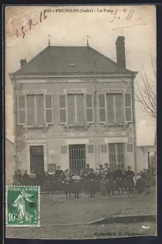 AK Pruniers /Indre, La Poste