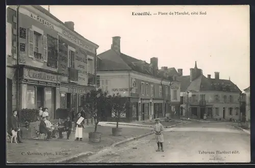 AK Ecueillé, Place du Marché, Côté Sud
