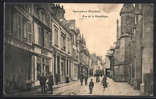 AK Issoudun, Rue de la République, Strassenpartie