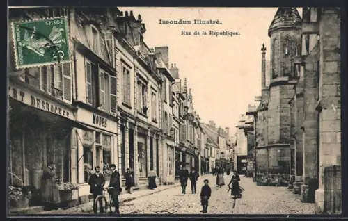 AK Issoudun, Rue de la République, Strassenpartie