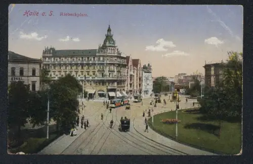 AK Halle a. S., Riebeckplatz, Strassenbahn, Hotel, Reserve-Lazarett Diakonissenhaus