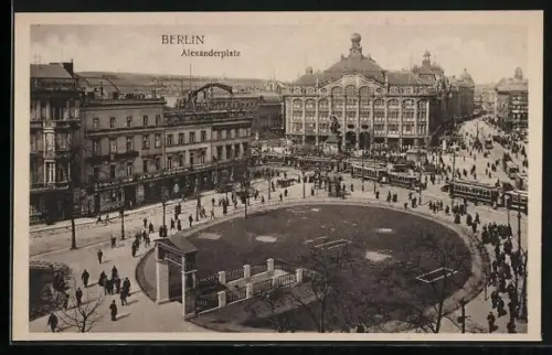 AK Berlin, Ansicht vom Alexanderplatz, Strassenbahnen
