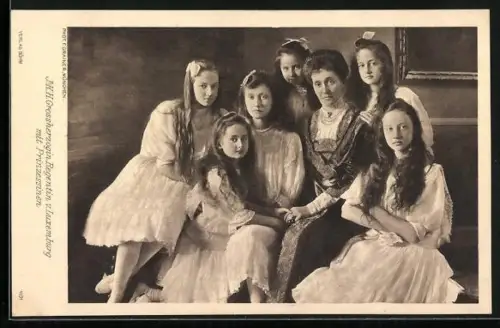 AK Grossherzogin von Luxemburg mit ihren Kindern