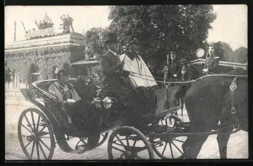 AK Bern, Kaiser Wilhelm II. in Kutsche, 1912