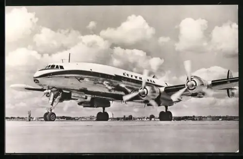 AK Super G Constellation der Lufthansa