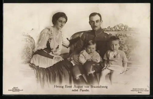 AK Ernst August, Herzog zu Braunschweig nebst Familie, Victoria Louise Herzogin von Braunschweig