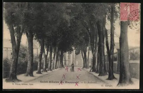 AK Saint-Hilaire-du-Harcouët, Le Boulevard