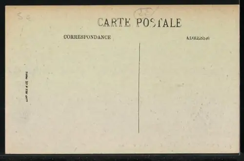 AK Perros-Guirec, La Côte de Louannec avec chaumières et charrette sur la route
