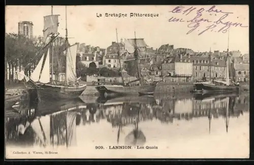 AK Lannion, Les Quais avec voiliers et vue sur la ville historique