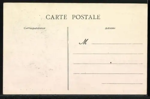 AK Etables, La Grotte et l`escalier côtier avec visiteurs
