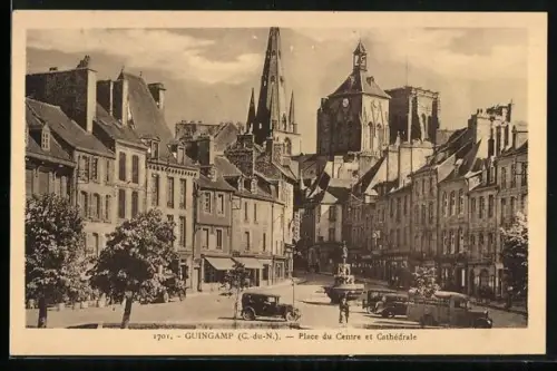 AK Guingamp /C.-du-N., Place du Centre et Cathédrale