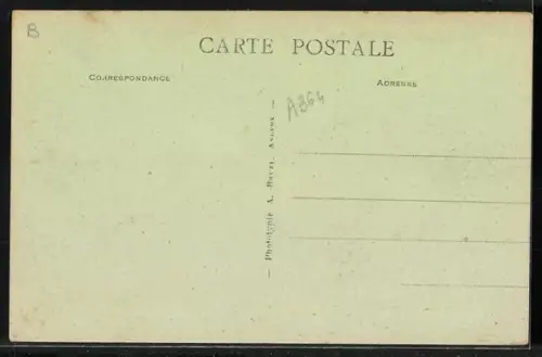 AK Perros-Guirec /Trestrignel, Un coin de la Plage vers la Pointe du Sphinx