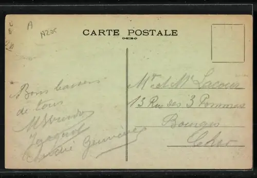 AK Île de Bréhat, Le Village du Port-Clos vu à travers les pins