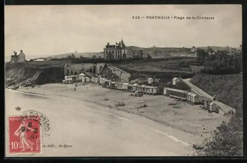 AK Portrieux, Plage de la Comtesse avec cabines de bain et vue sur le château en arrière-plan