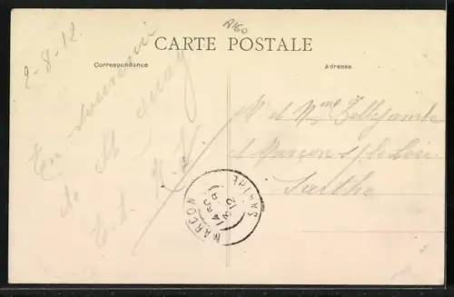 AK Portrieux, Plage de la Comtesse avec cabines de bain et vue sur le château en arrière-plan