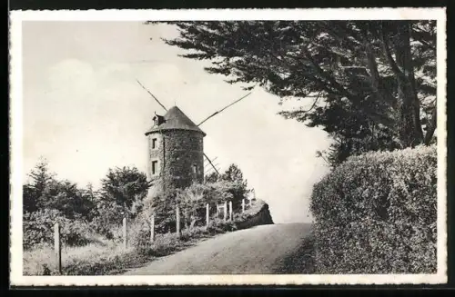 AK Saint Quay-Portrieux /C.-du-N., Le vieux Moulin de Saint Michel