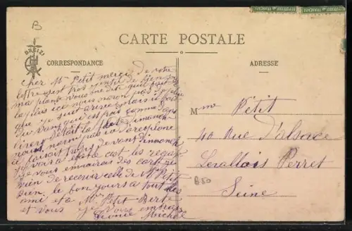 AK Saint-Brieuc, Le Bassin à flot avec navires et quais animés