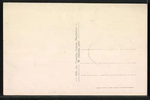 AK Plestin-les-Grèves /Côtes-du-Nord, La Place de la Mairie et le Monument aux Morts de la Grande Guerre