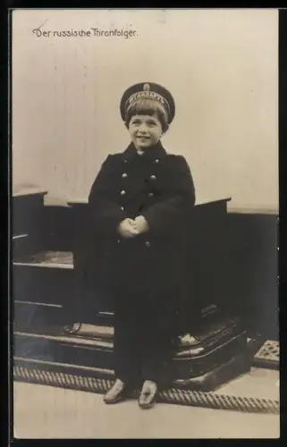 AK Zarenfamilie von Russland, der russische Thronfolger im Matrosenanzug