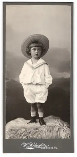 Fotografie W. Schröder, Lübbecke i. W., Willi Dierks im Alter von drei Jahren