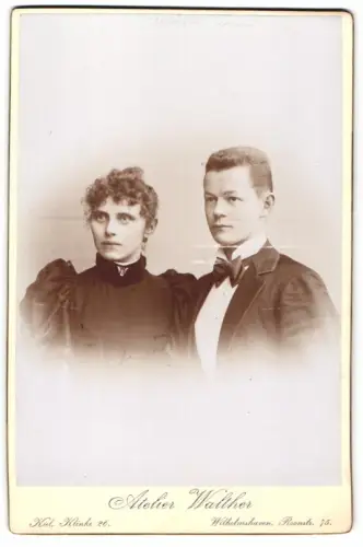 Fotografie Atelier Walther, Kiel, Klinke 26, Elegantes Paarporträt