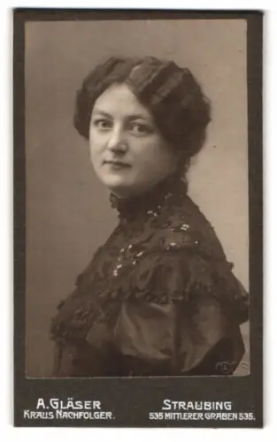 Fotografie A. Gläser, Straubing, Mittlerer Graben 535, Porträt einer Frau