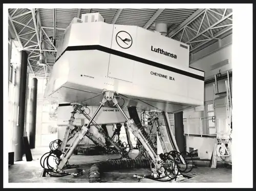 Fotografie Bremen, Lufthansa Verkehrsfliegerschule, Flugsimulator Cheyenne IIIA