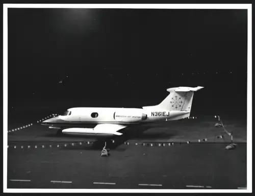 Fotografie Flugzeug Executive Jet Aviation, Jet mit Kennung N36IEJ