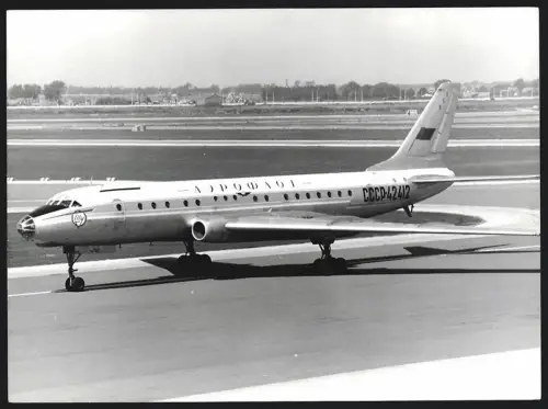 Fotografie Flugzeug Tupolew Tu-124 der Aeroflot Kennung CCCP-42412