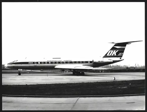 Fotografie Flugzeug Tupolev Tu-134, Ceskoslovenske Aerolinie, Kennung OK-CFF