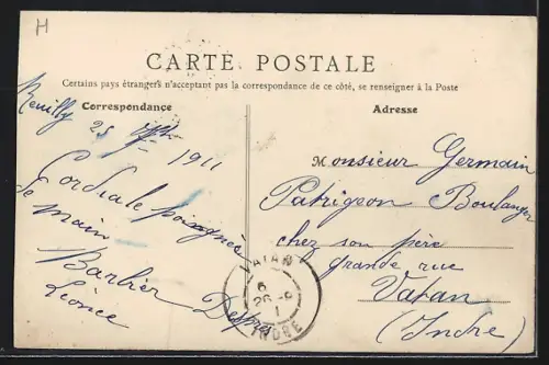 AK Reuilly /Indre, Rue de la République, Strassenpartie