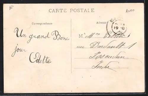 AK Villedieu /Indre, Rue de la Gare, Strassenpartie