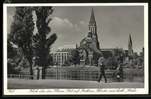AK Kiel, Blick über den Kleinen Kiel auf Rathaus, Theater und katholische Kirche, 