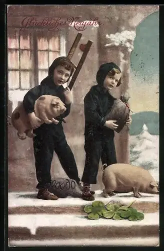 AK Glückliches Neujahr, zwei Kinder als Schornsteinfeger mit Glücksschwein, Geldsäcken und Glücksklee