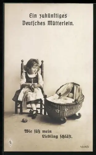 AK Zukünftiges Deutsches Mütterlein beobachtet ihre schlafende Puppe
