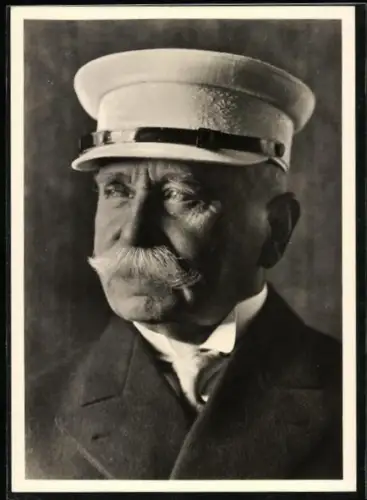 AK Graf Zeppelin, im hohen Alter