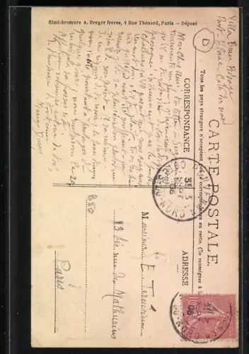 AK Tréguier, Rue St-Guillaume avec vue sur le clocher de la cathédrale