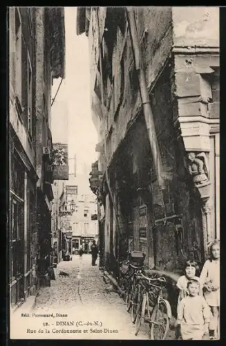 AK Dinan /C.-du-N., Rue de la Cordonnerie et Saint-Dinan