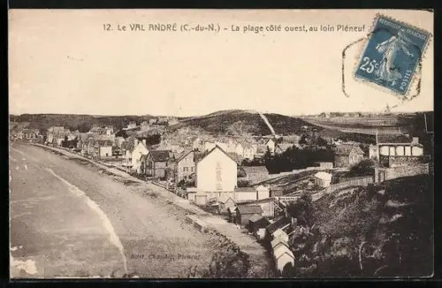 AK Le Val-André /C.-du-N., La plage côté ouest, au loin Pléneuf
