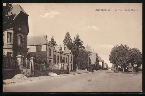 AK Merdrignac, La Place de la Mairie