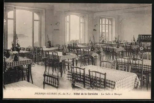 AK Perros-Guirec /C.-du-N., Hôtel de la Corniche, La Salle à Manger